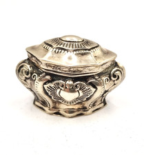 Antik 833er Silber Pillendose